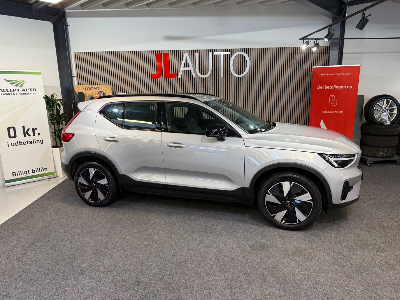 Volvo XC40 ReCharge Extended Range Core
