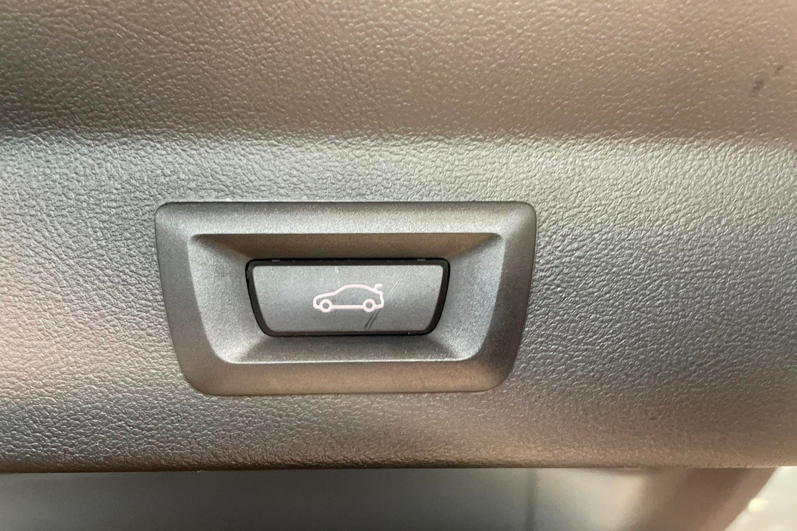 Blå BMW iX3 fra 2024