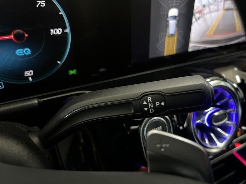 Hvid Mercedes EQA250+ fra 2022