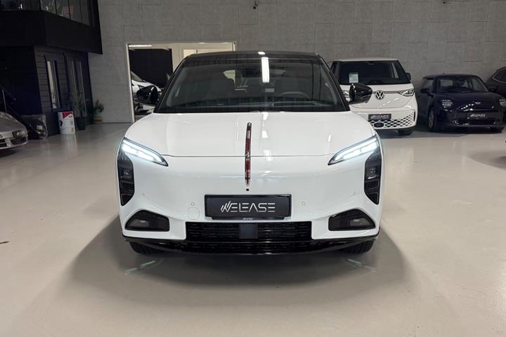 Hvid Hongqi EHS7 fra 2025