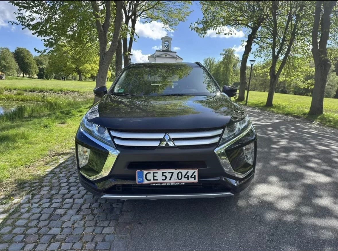 Sort Mitsubishi Eclipse Cross fra 2018