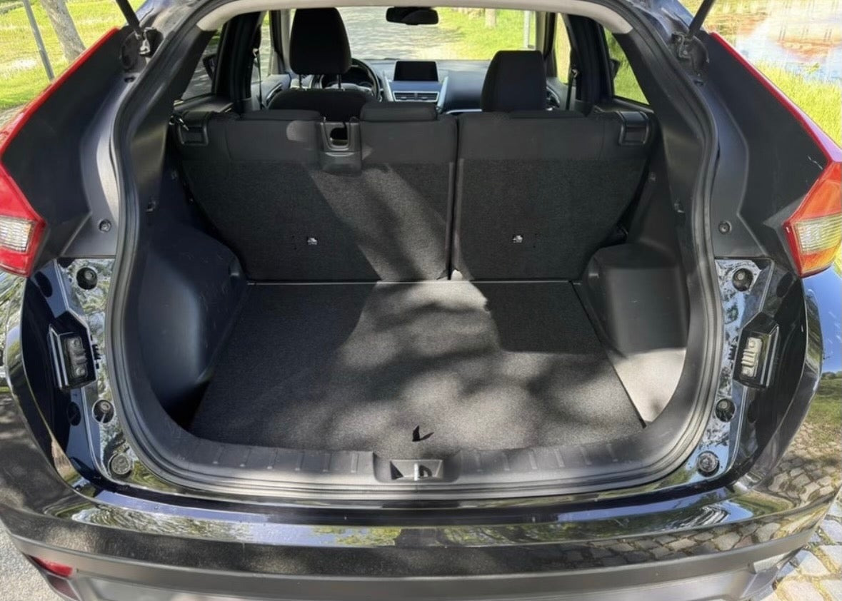 Sort Mitsubishi Eclipse Cross fra 2018