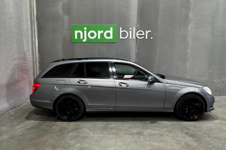 undefined Mercedes C200 fra 2011
