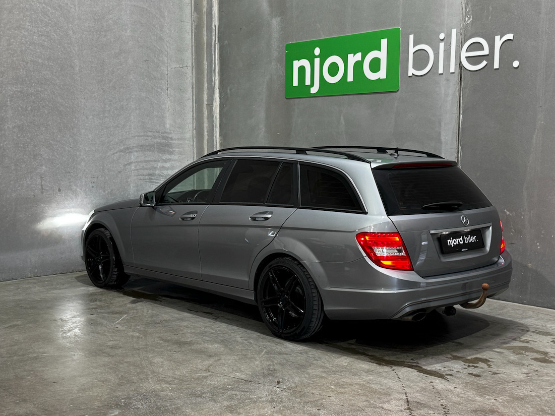 undefined Mercedes C200 fra 2011