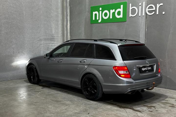 undefined Mercedes C200 fra 2011