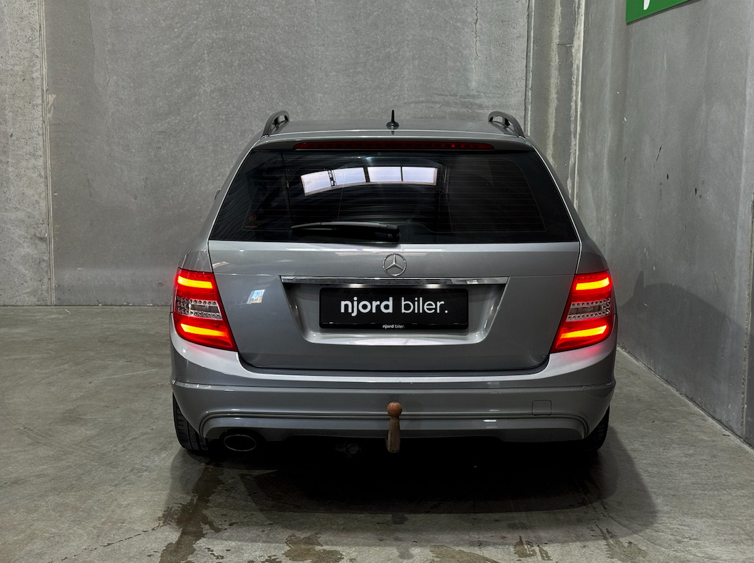 undefined Mercedes C200 fra 2011