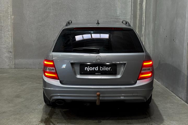 undefined Mercedes C200 fra 2011