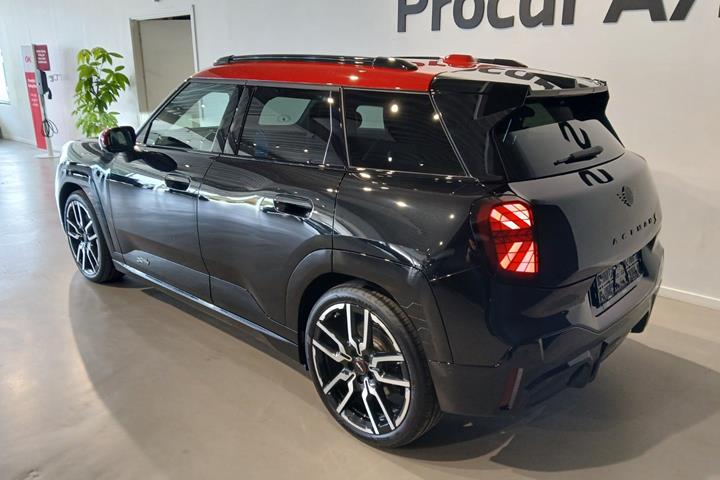 Sort Mini Aceman SE fra 2025