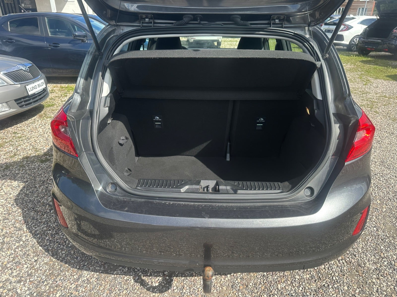 Grå Ford Fiesta fra 2018