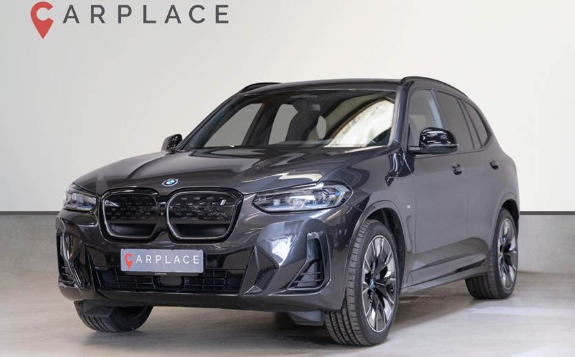 BMW iX3 Charged Plus M-Sport