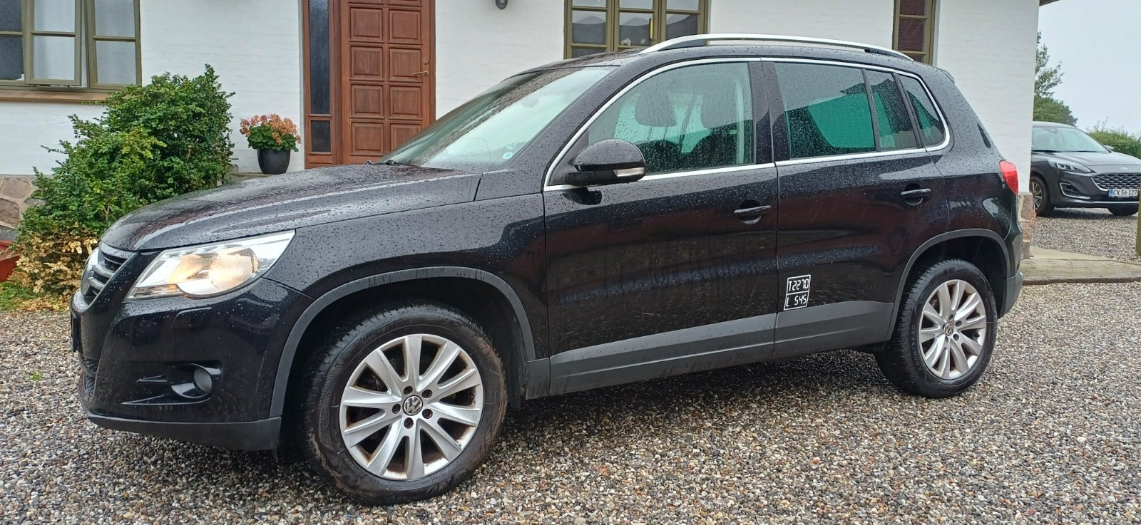 VW Tiguan 2,0 TDi 140 Sport & Style Tiptr. 4Motion Van