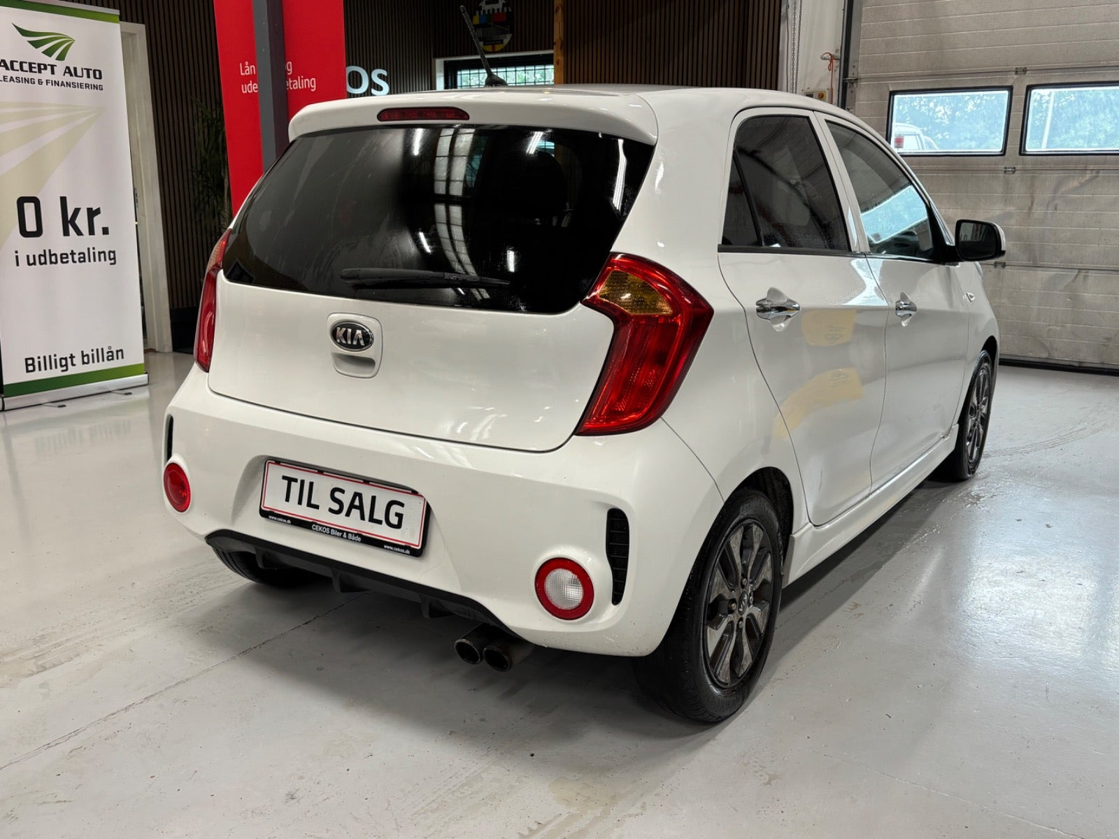 Hvid Kia Picanto fra 2016