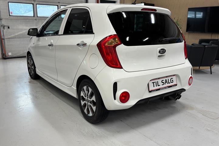 Hvid Kia Picanto fra 2016