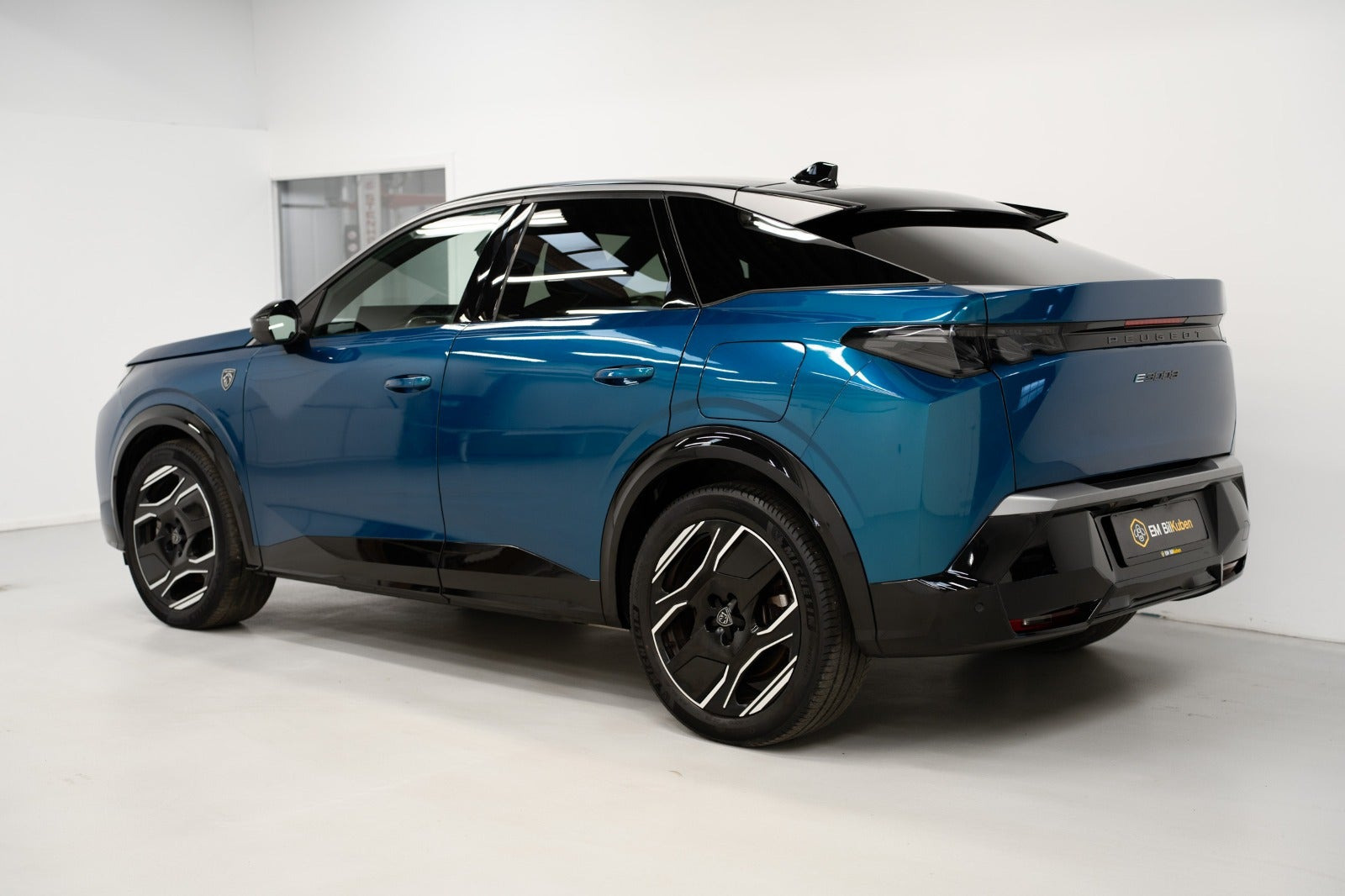 undefined Peugeot e-3008 fra 2024