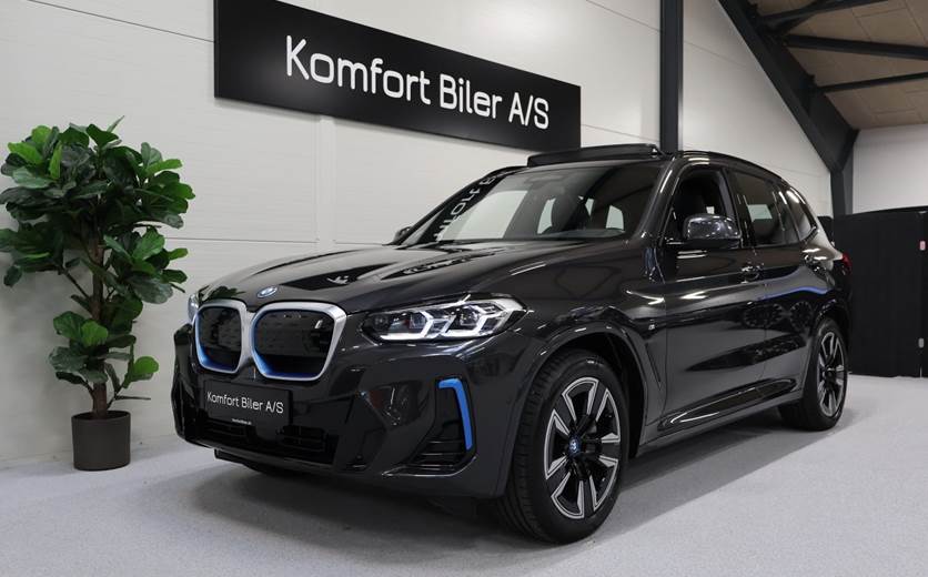 BMW iX3 Charged M-Sport
