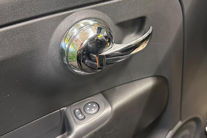 undefined Fiat 500C fra 2009