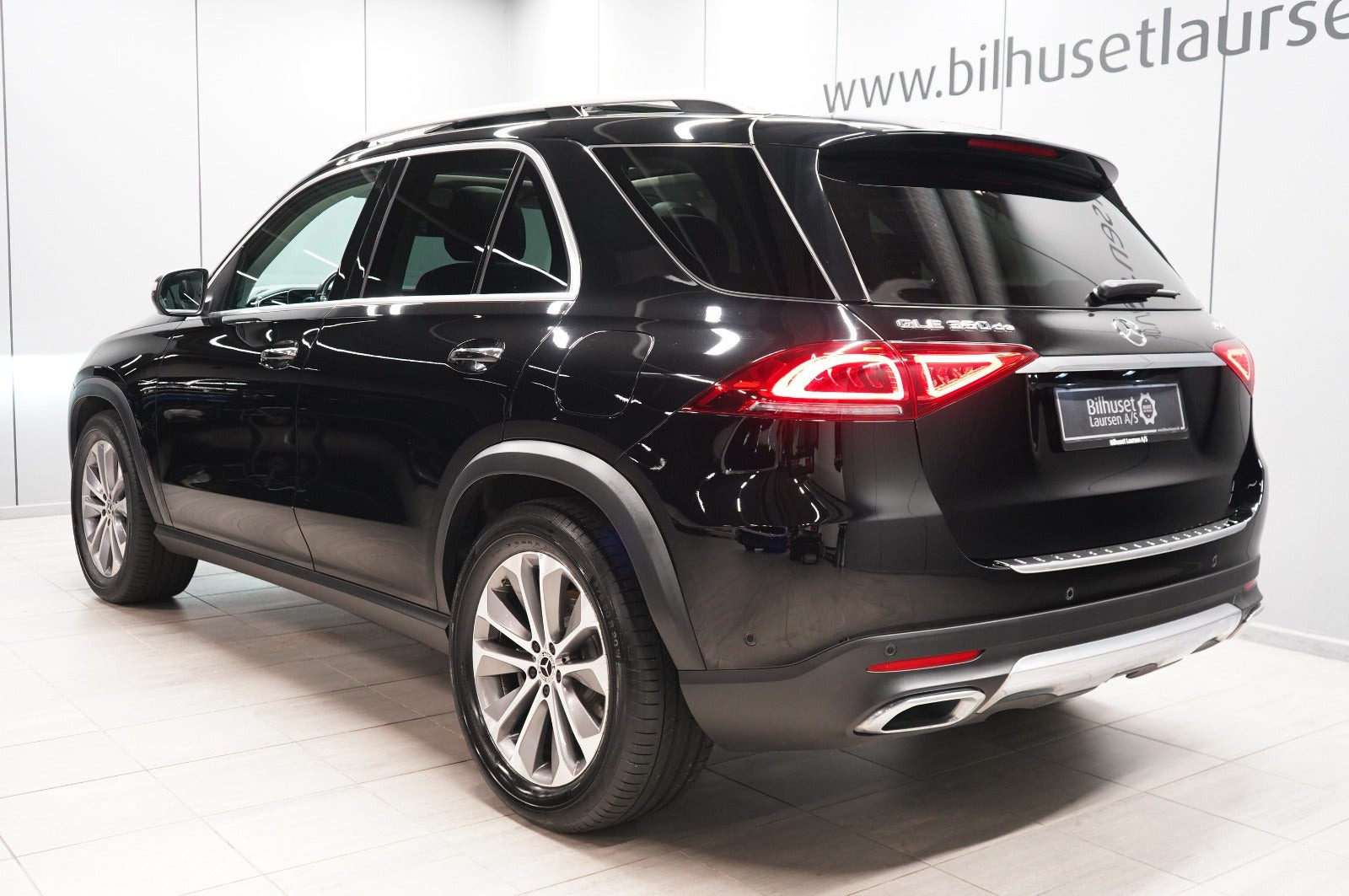 Sort Mercedes GLE350 de fra 2022