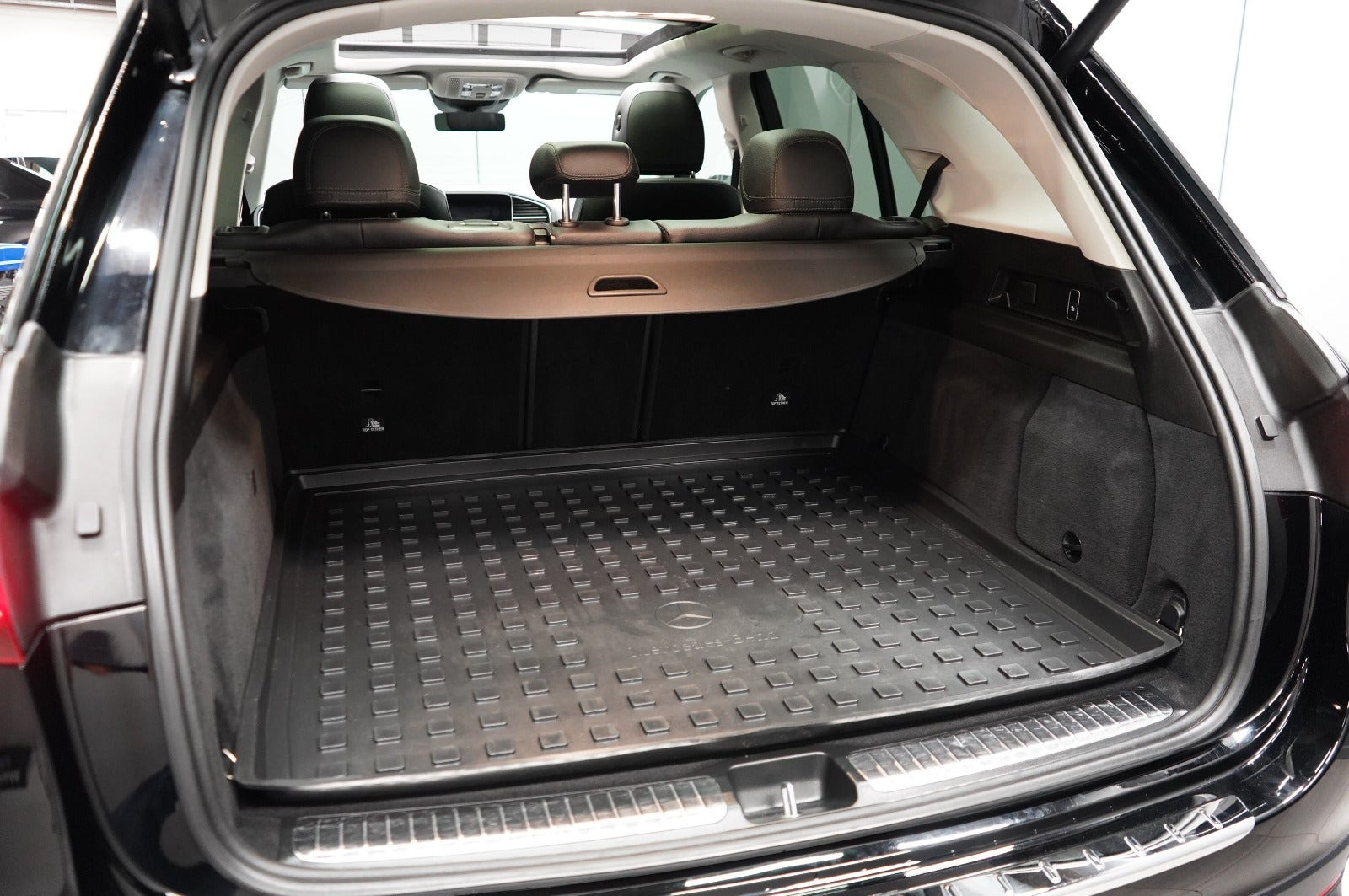 Sort Mercedes GLE350 de fra 2022