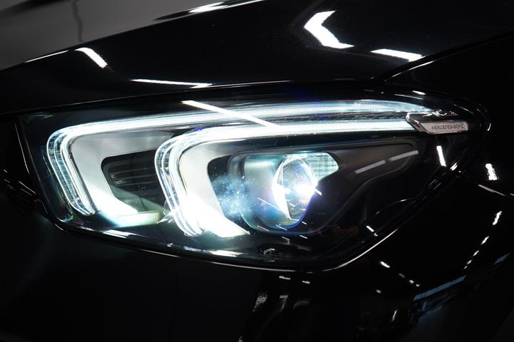Sort Mercedes GLE350 de fra 2022