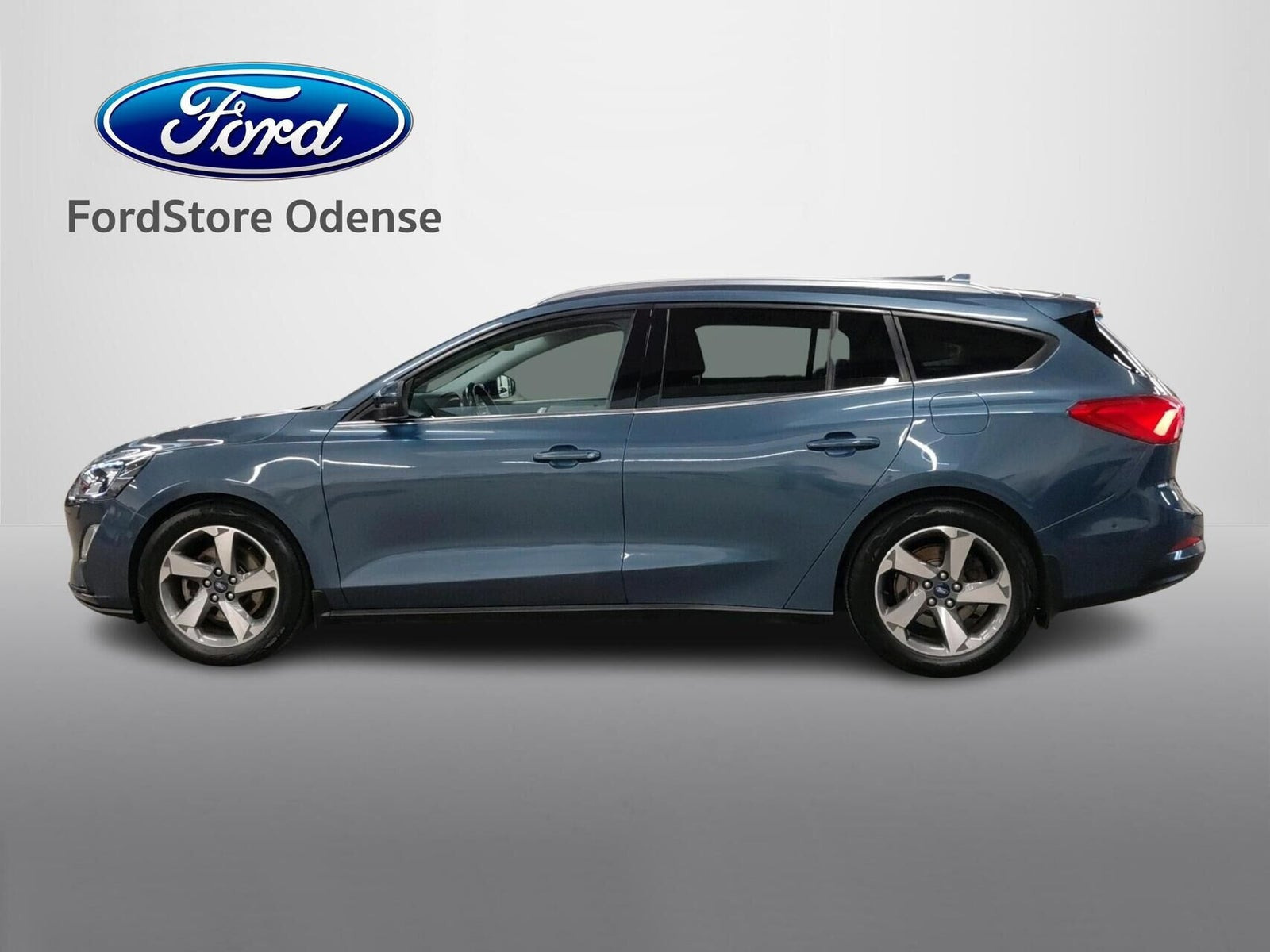 Blå Ford Focus fra 2019