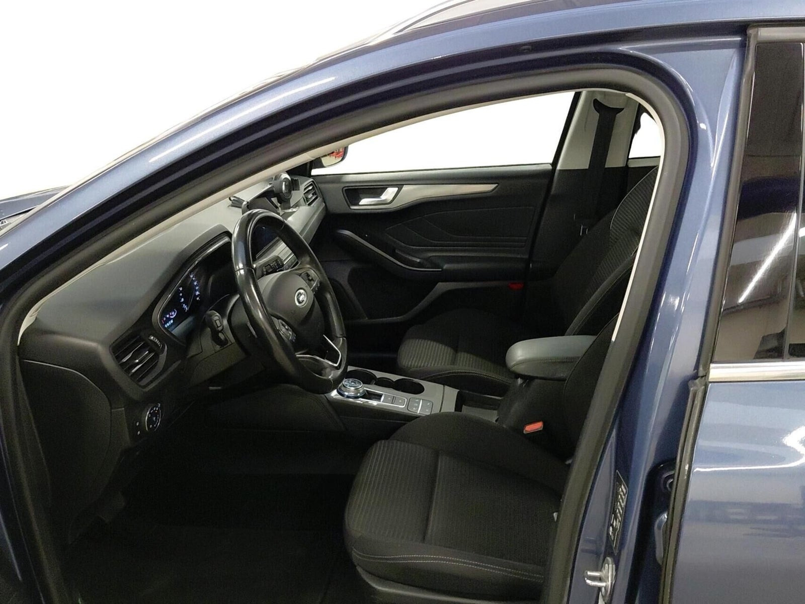 Blå Ford Focus fra 2019