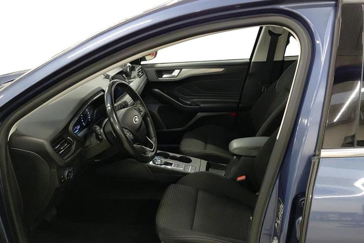 Blå Ford Focus fra 2019