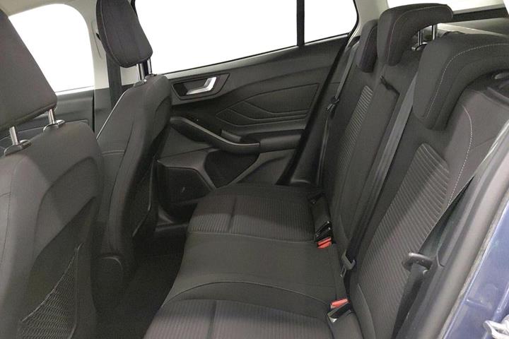 Blå Ford Focus fra 2019
