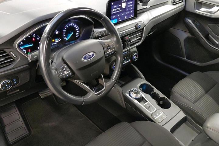Blå Ford Focus fra 2019