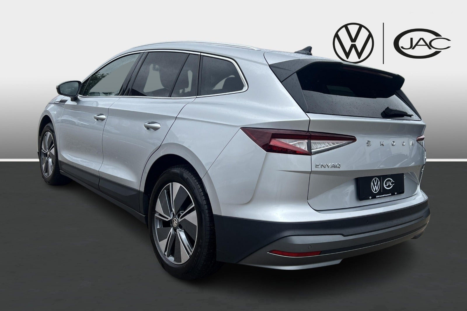 Sølv Skoda Enyaq fra 2023