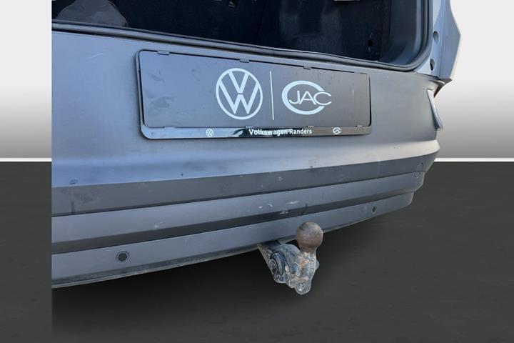 Grå VW ID.4 fra 2023