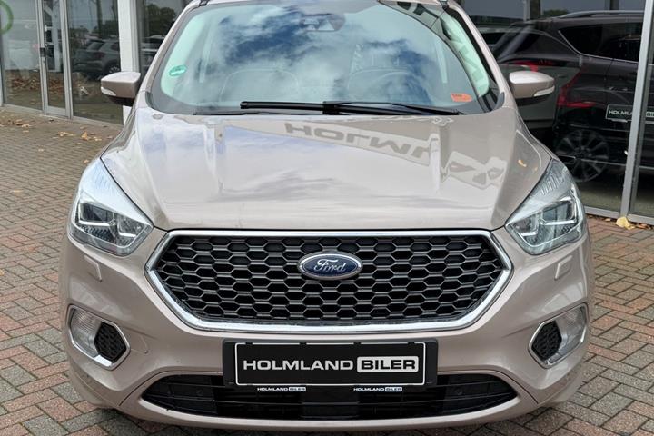 Sort Ford Kuga fra 2019