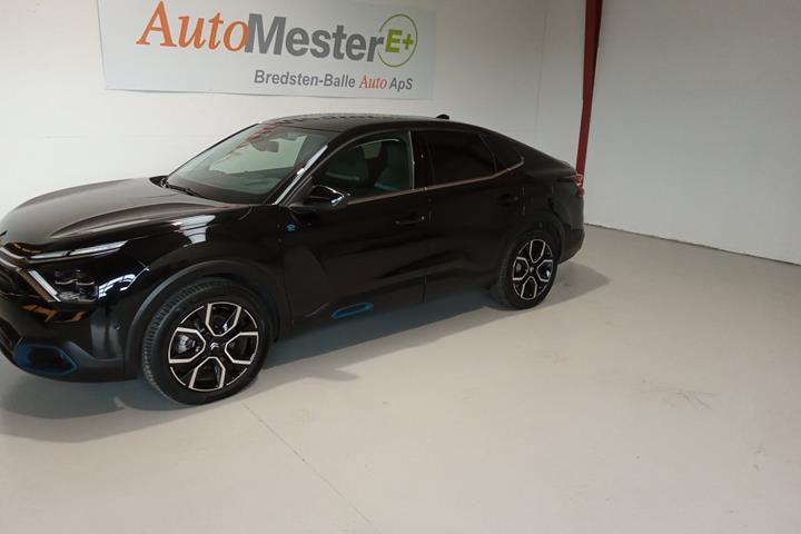 Sort Citroën ë-C4 X fra 2023