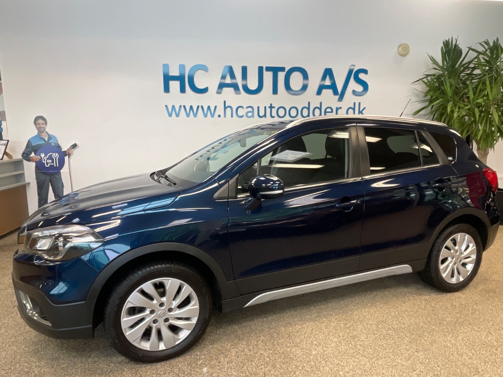 Blå Suzuki S-Cross fra 2021