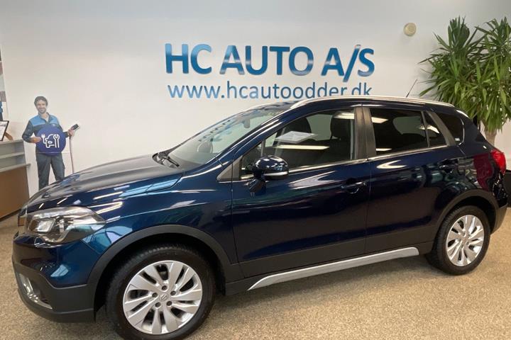 Blå Suzuki S-Cross fra 2021