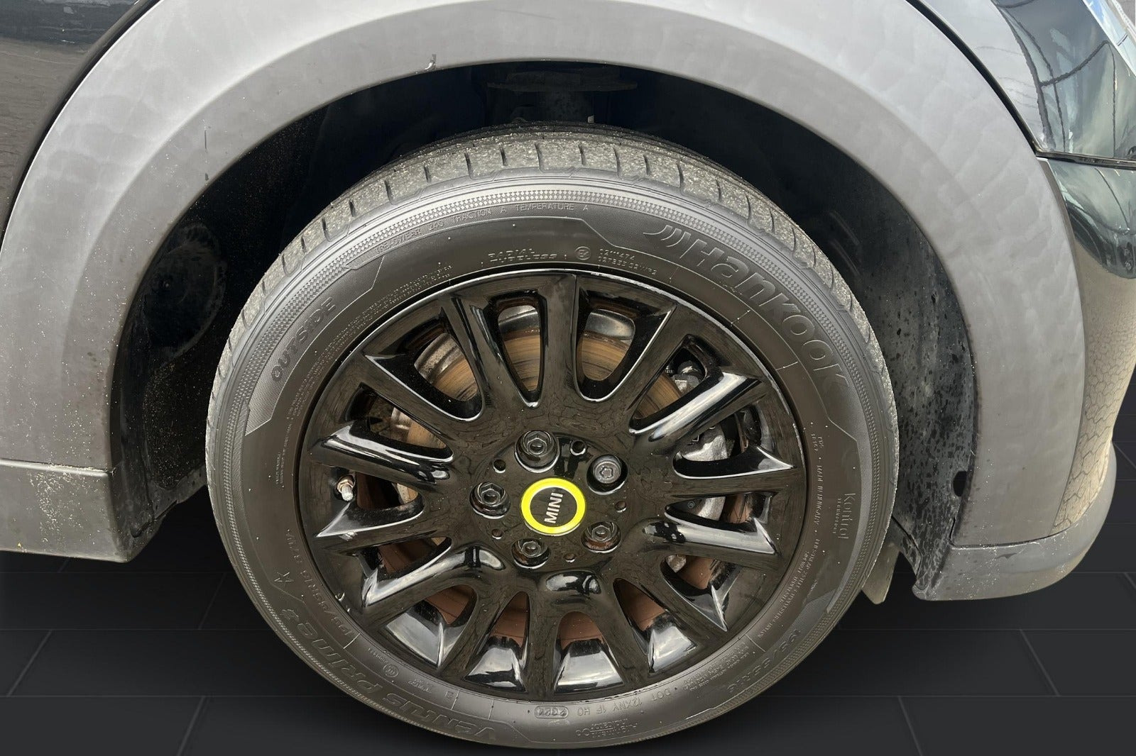 Sort Mini Cooper SE fra 2022