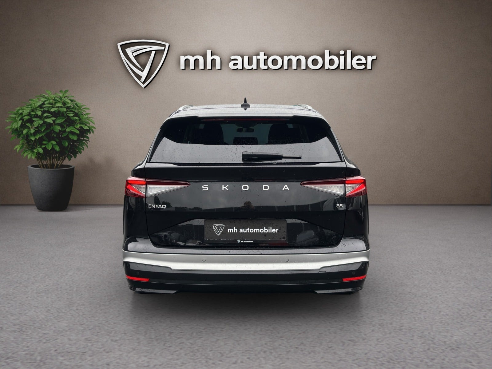 Sort Skoda Enyaq fra 2026