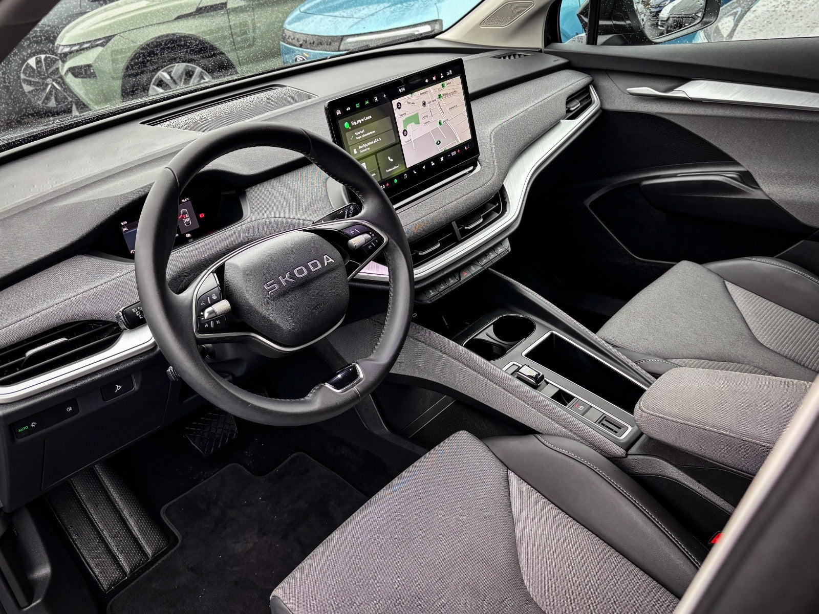 Sort Skoda Enyaq fra 2026