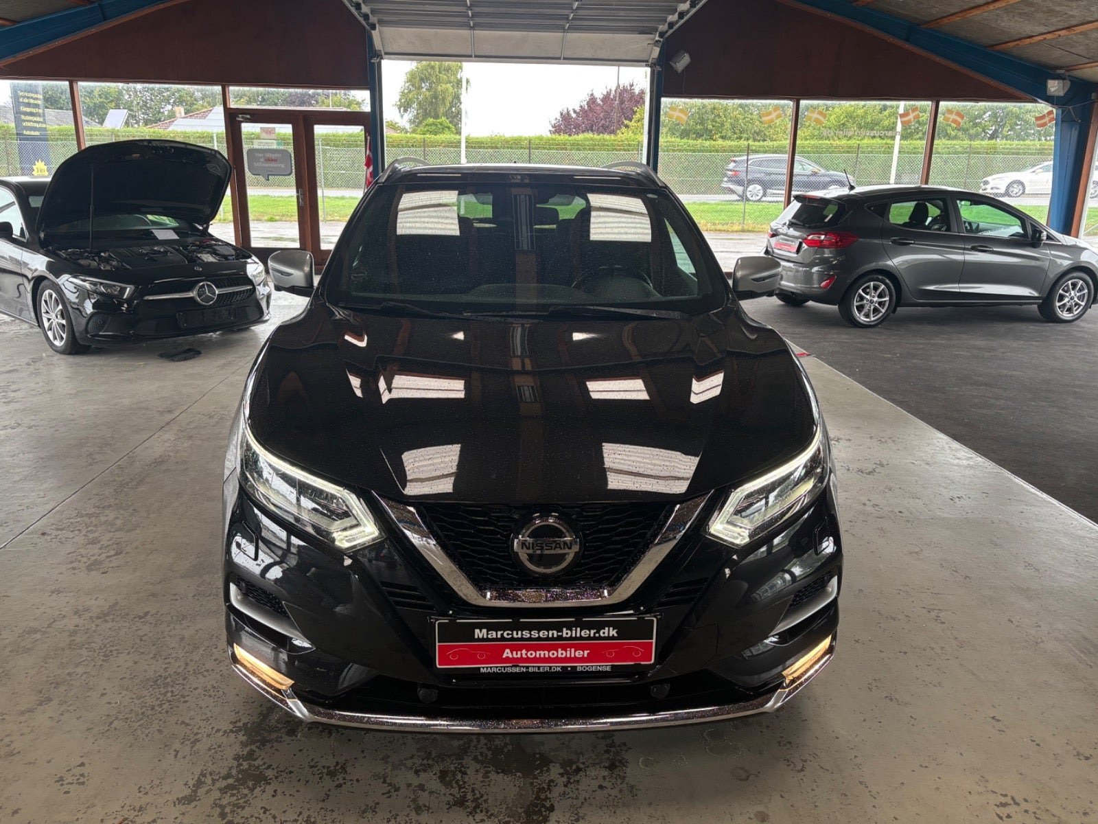 Sort Nissan Qashqai fra 2019