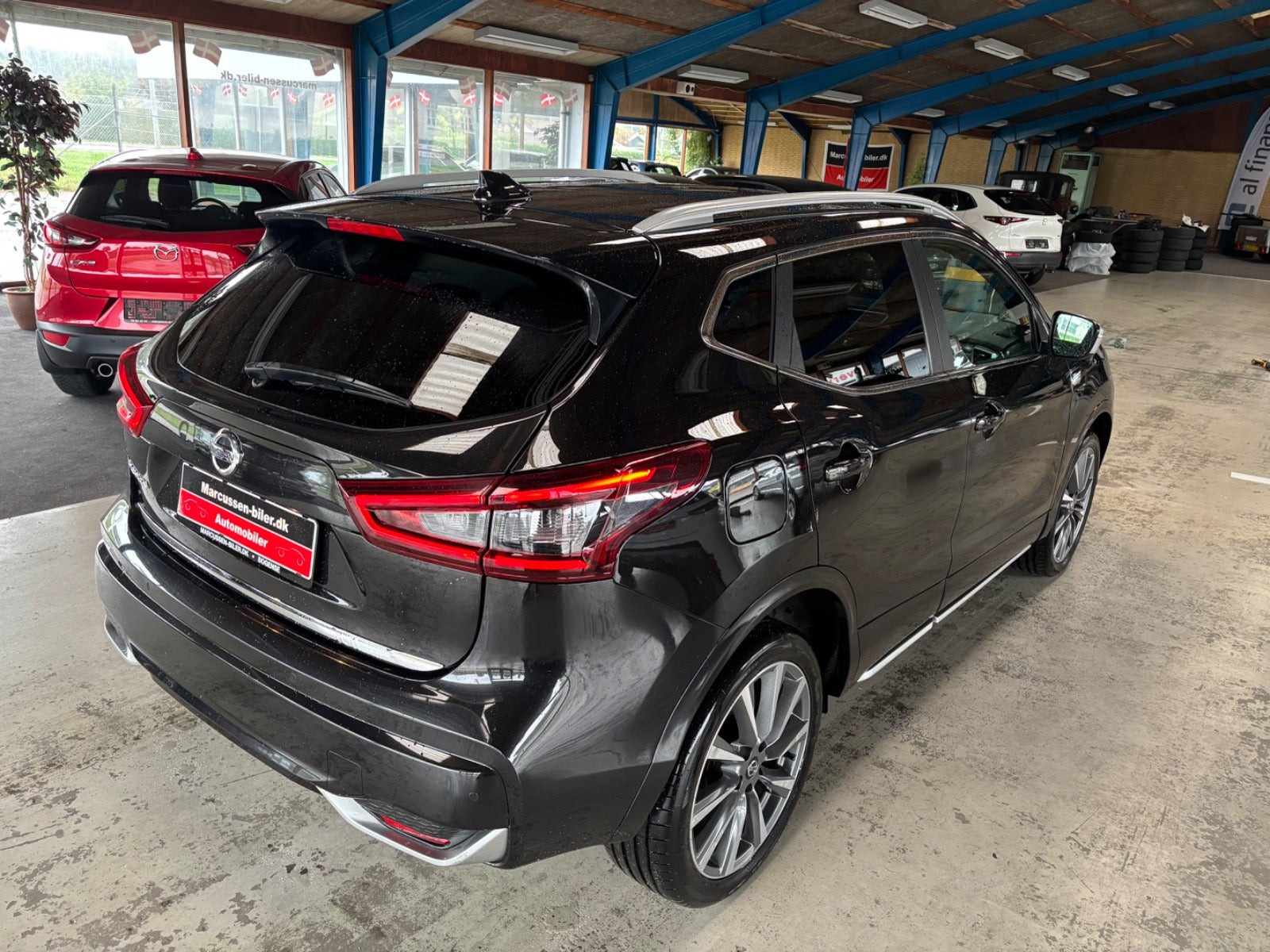 Sort Nissan Qashqai fra 2019