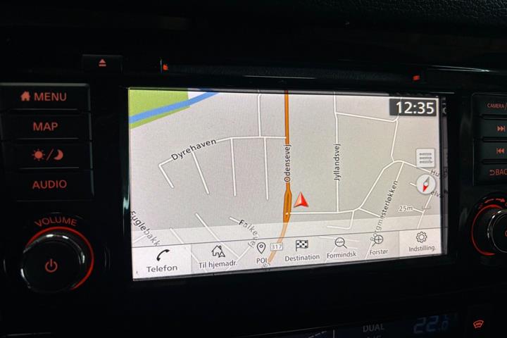 Sort Nissan Qashqai fra 2019
