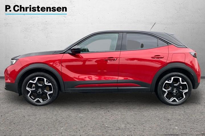 Rød Opel Mokka-e fra 2023