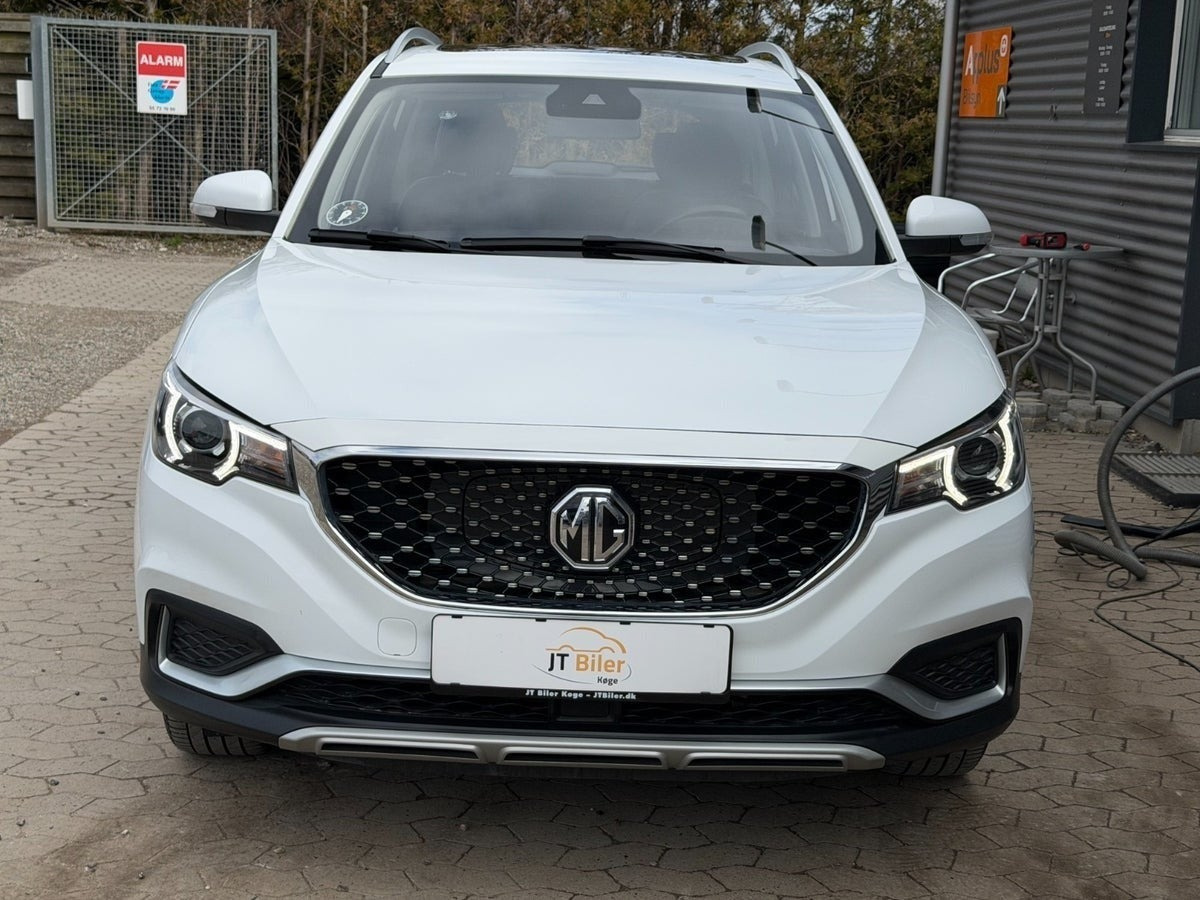 Hvid MG ZS fra 2021