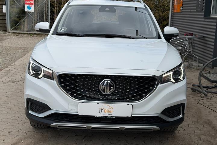 Hvid MG ZS fra 2021