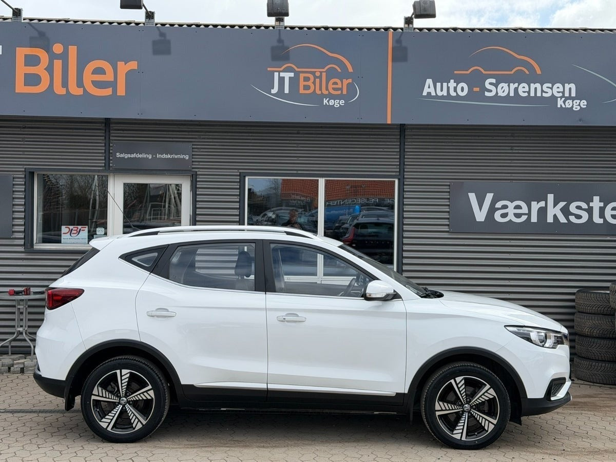 Hvid MG ZS fra 2021
