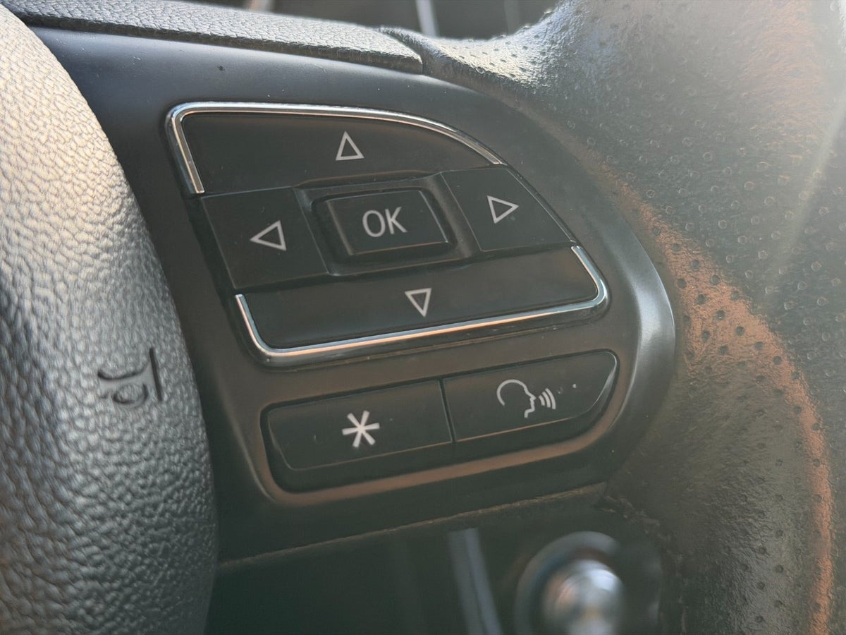 Blå MG ZS fra 2020
