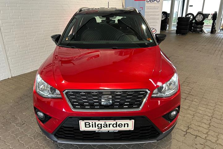 Rød Seat Arona fra 2019