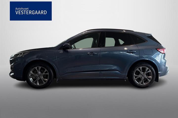 Blå Ford Kuga fra 2020