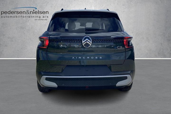 Grøn Citroën e-C3 Aircross fra 2026