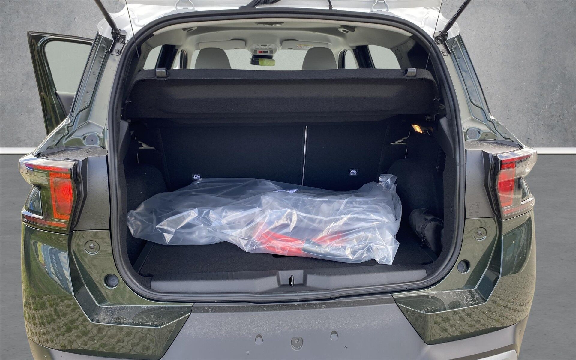 Grøn Citroën e-C3 Aircross fra 2026