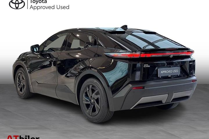 Sort Toyota C-HR+ fra 2026